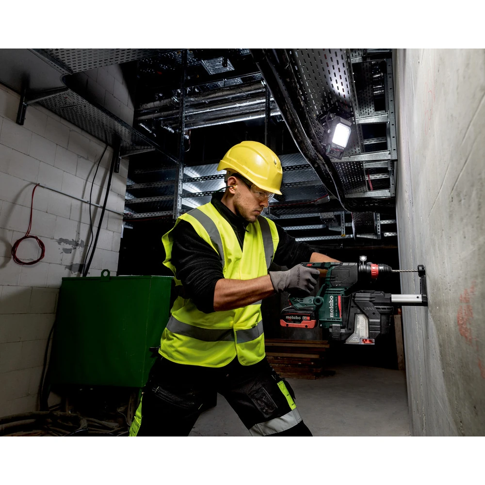 Фонарь METABO BSA 18 LED 4000 (601505850) 3