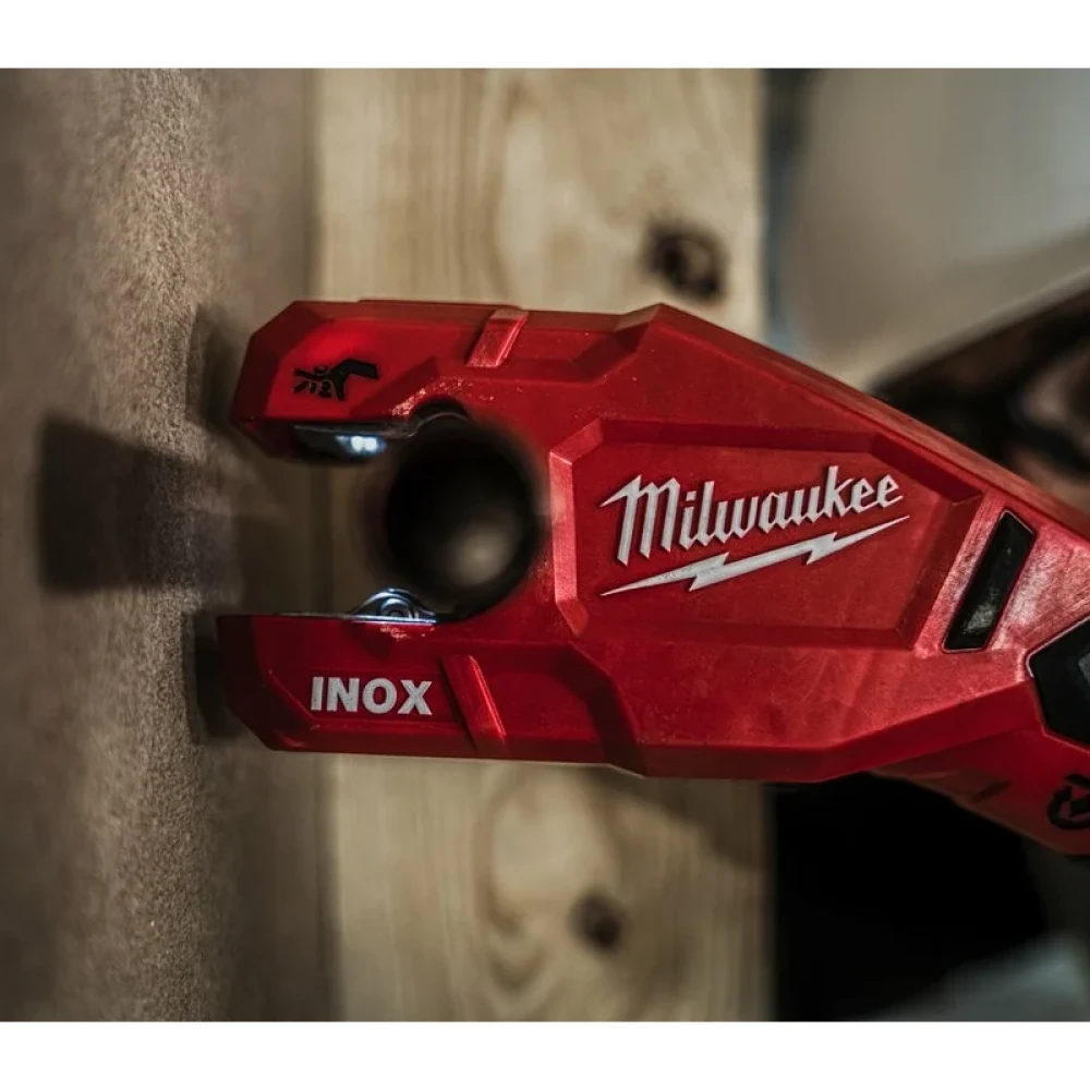 Труборез Milwaukee M12 PCSS-0 (4933479241) 3