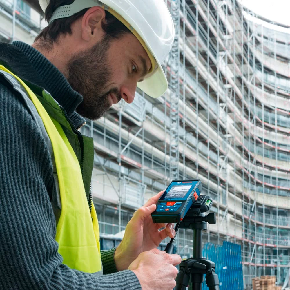 Дальномер Bosch GLM 100-25 C 4