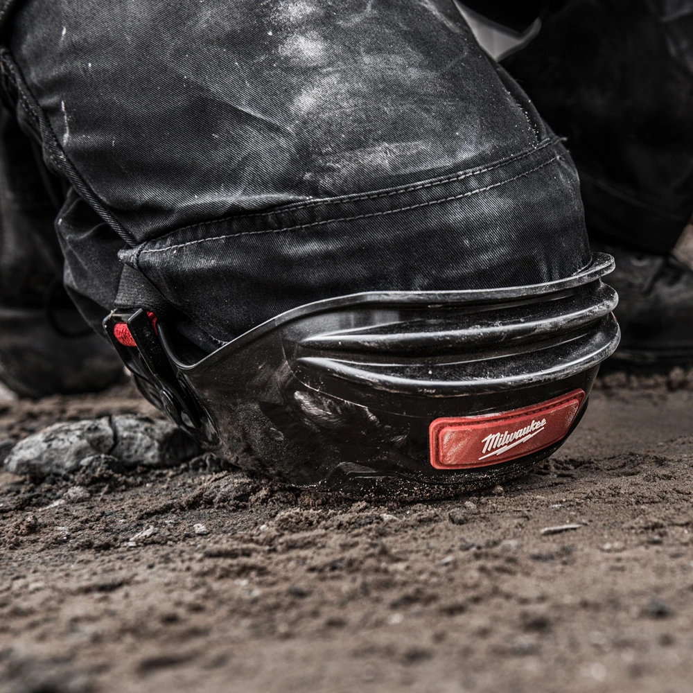 Наколенники Milwaukee 4932478136 2