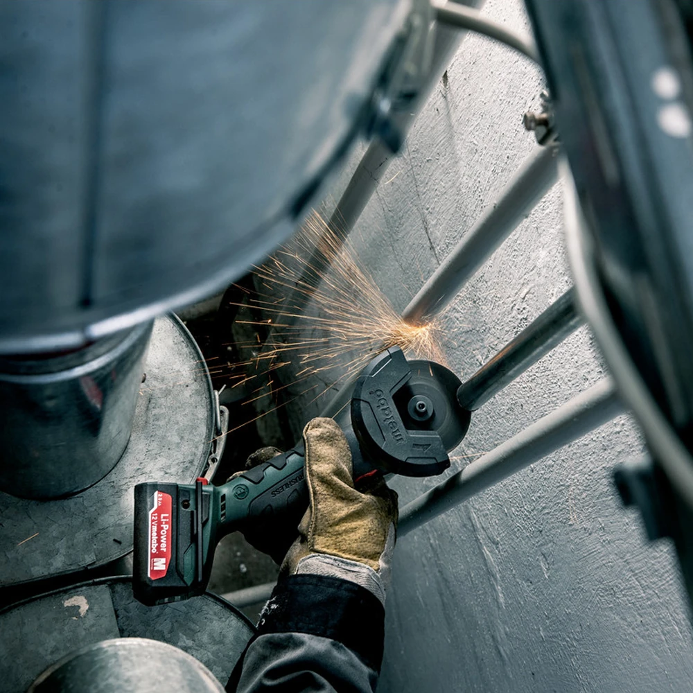 Отрезная машина METABO PowerMaxx CC 12 BL (600348500) 2