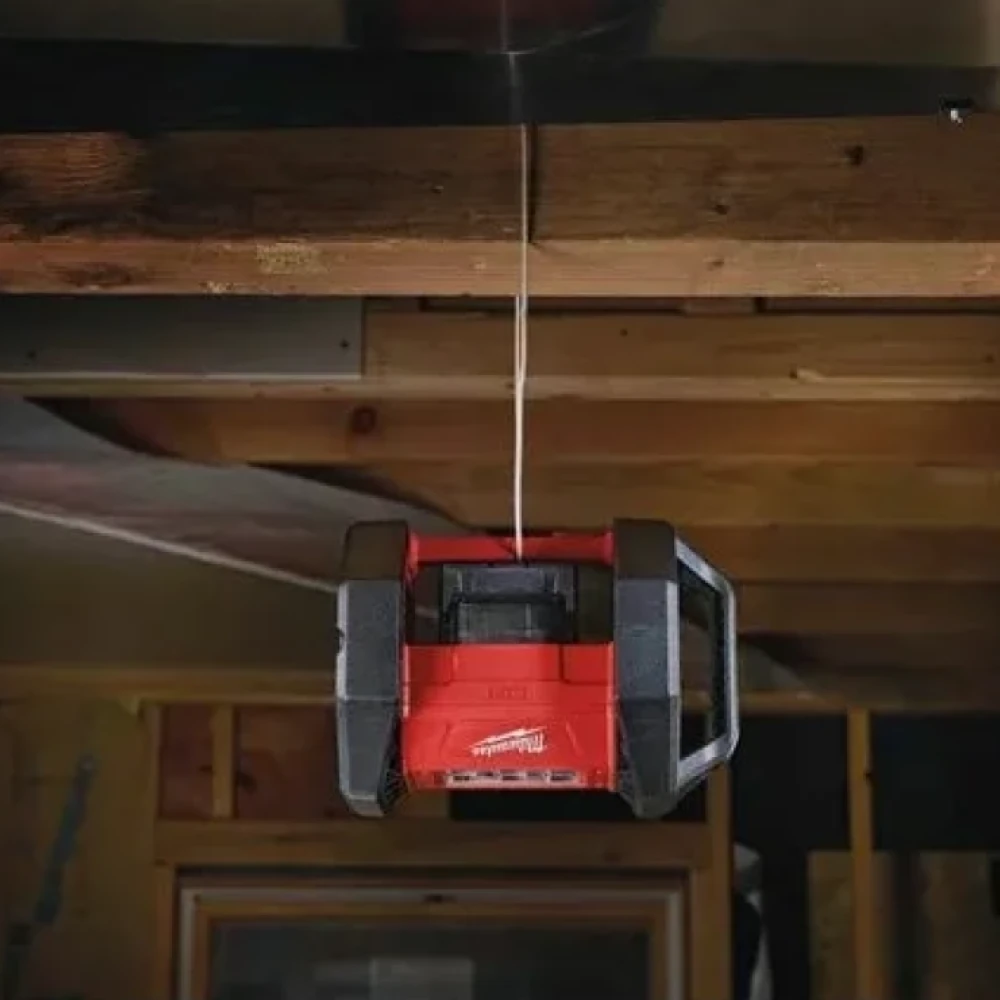 Фонарь Milwaukee М18 АL-0 (4932430392) 4