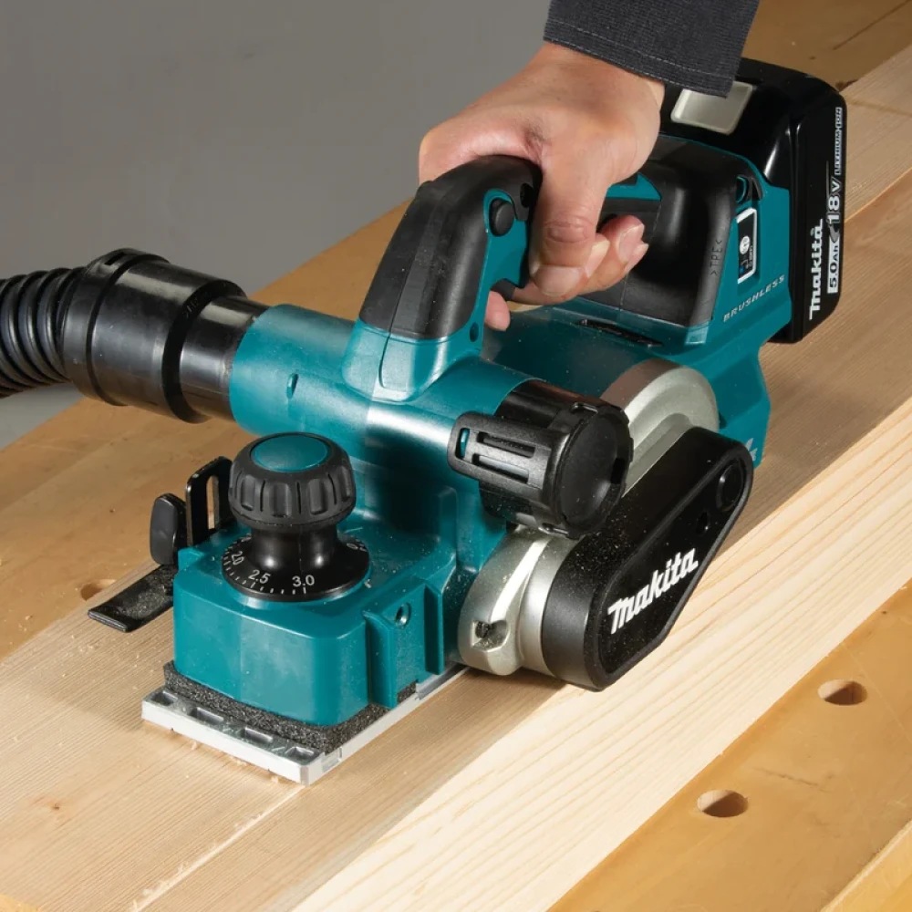 Электрорубанок Makita DKP181ZU 3