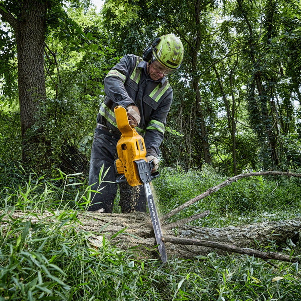 Пила цепная DeWALT DCMCS575N-XJ 2