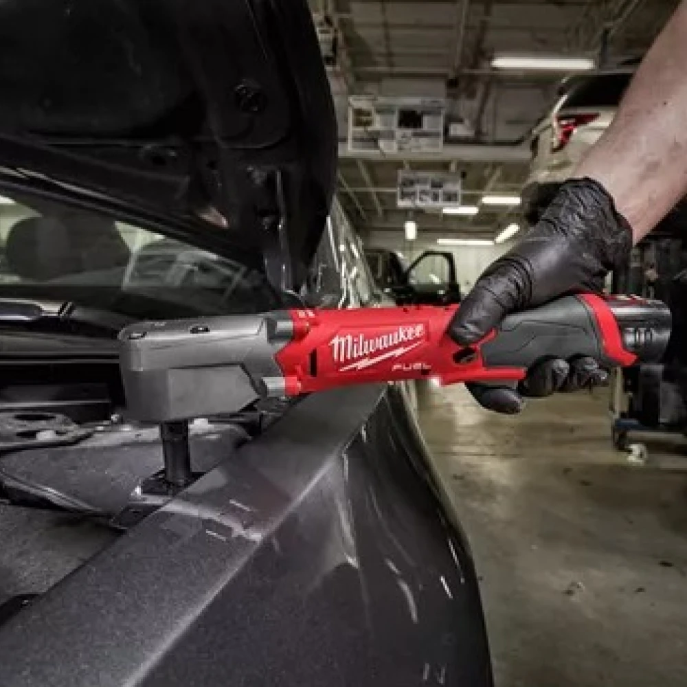 Угловой гайковерт Milwaukee M12 FRAIWF12-0 FUEL (4933471699) 4