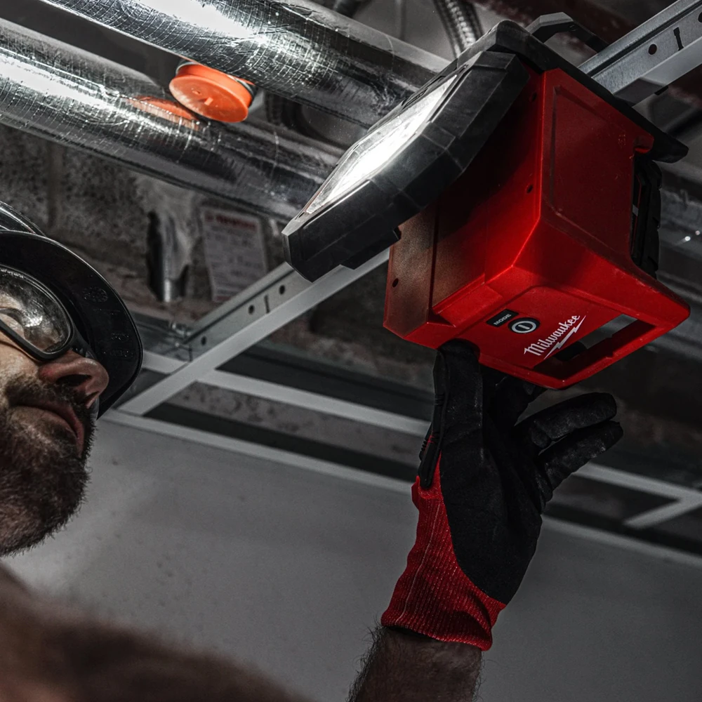 Фонарь Milwaukee M18 PAL-0 (4933464105) 4