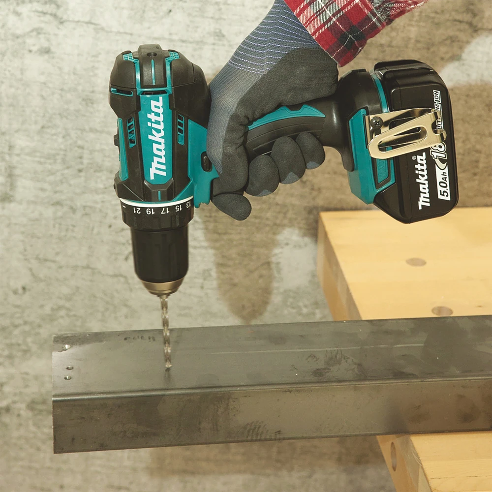 Дрель Makita DDF482Z 2