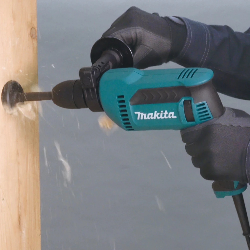 Дрель Makita DP4021 4