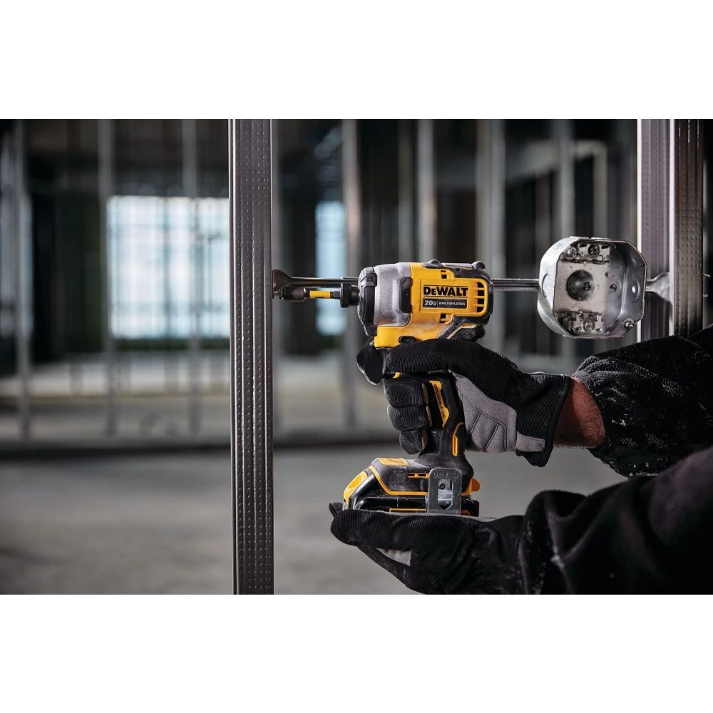 Шуруповерт DeWALT DCF809D2T-QW 7