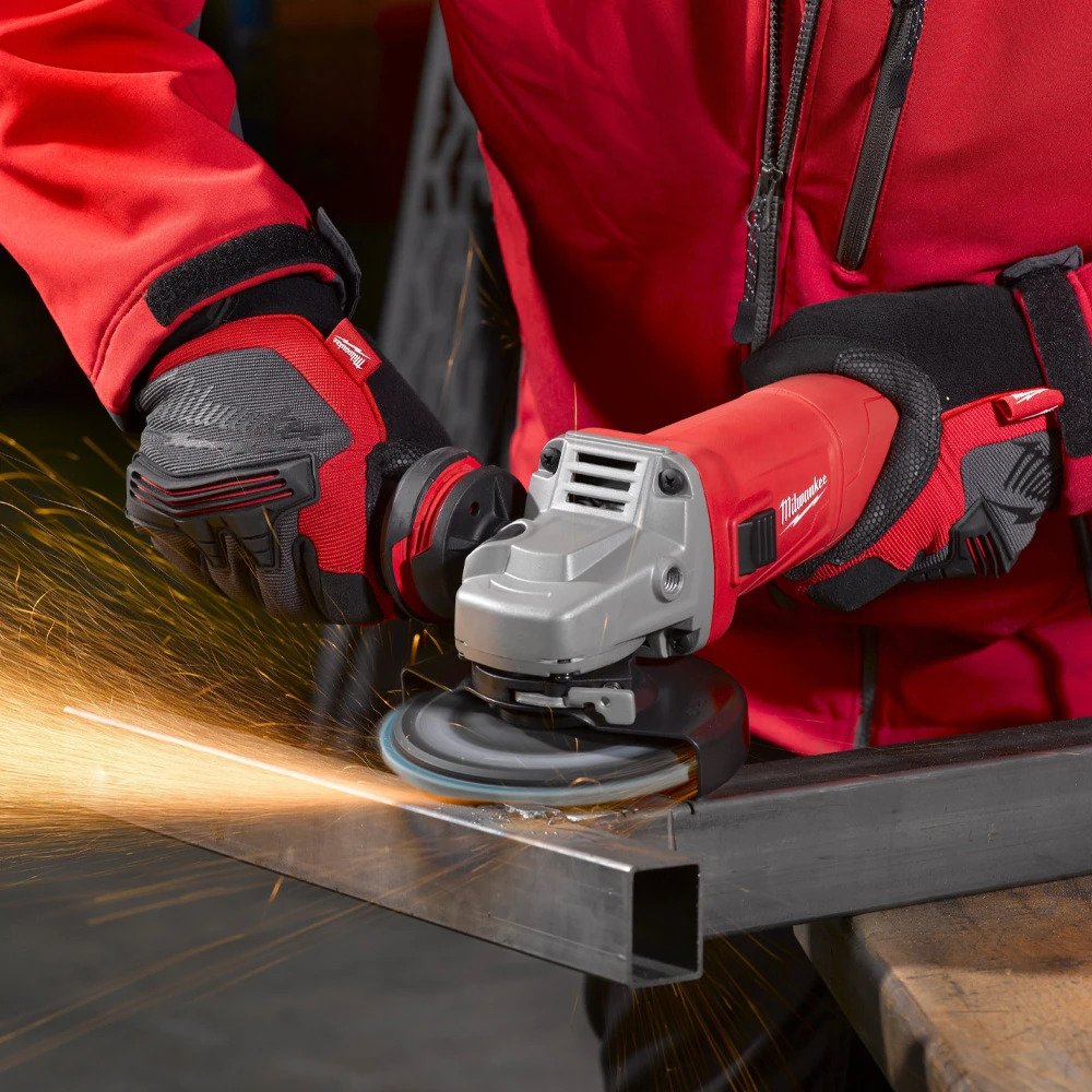 Углошлифовальная машина Milwaukee AGV 10-125 EK (4933451222) 4