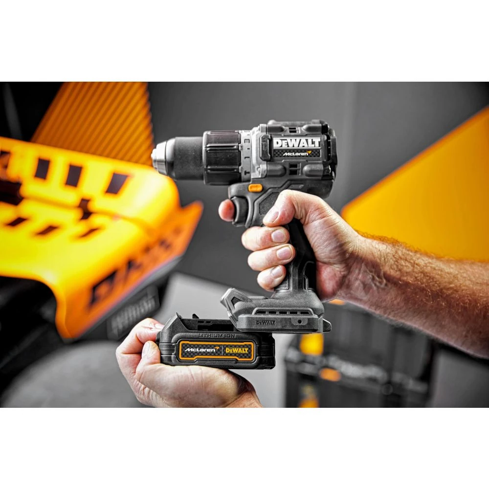 Дрель DeWALT DCD85ME2GT-QW 8