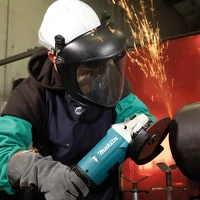 Углошлифовальная машина Makita GA70823