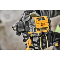 Дрель DeWALT DCD800NT-XJ10