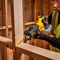 Пила сабельная DeWALT DCS382NT-XJ4