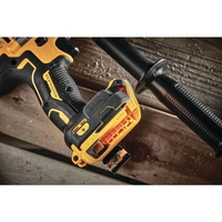 Дрель DeWALT DCD999NT-XJ8