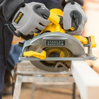 Пила дисковая Stanley FME301-QS2