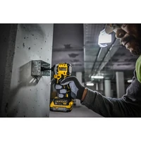 Шуруповерт DeWALT DCF850E1T-QW5