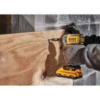 Шуруповерт DeWALT DCF887N-XJ4